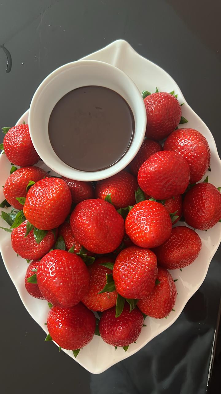 Seasonal Fresh Fruits